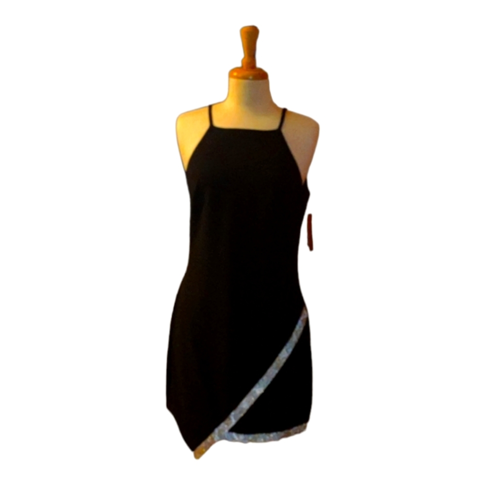 NWT BGX dress sz XL black with rhinestone strips at the bottom front formal drss